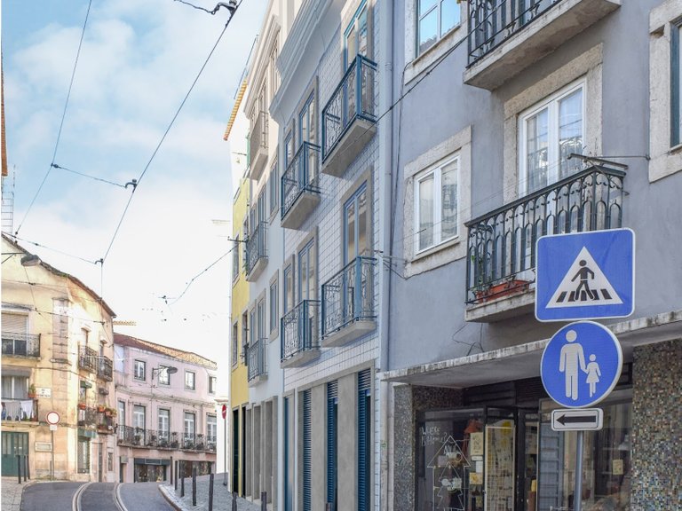 Apartment for Sale in Misericórdia, Lisboa, Lisbon, Portugal 12