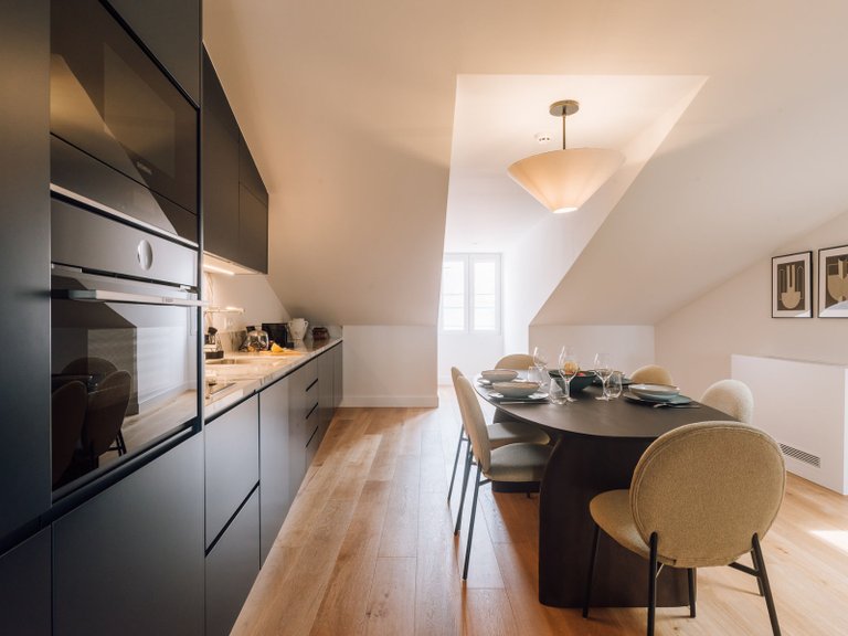 Apartment for Sale in Estrela, Lisboa, Lisbon, Portugal 8