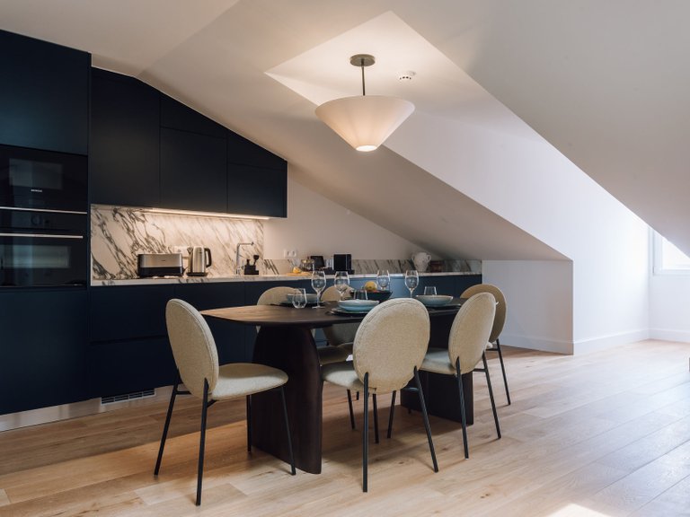 Apartment for Sale in Estrela, Lisboa, Lisbon, Portugal 10