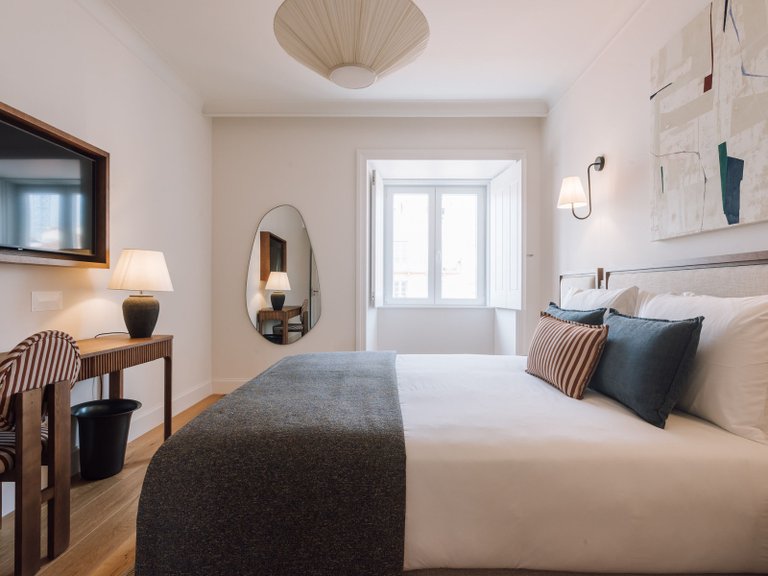 Apartment for Sale in Estrela, Lisboa, Lisbon, Portugal 35