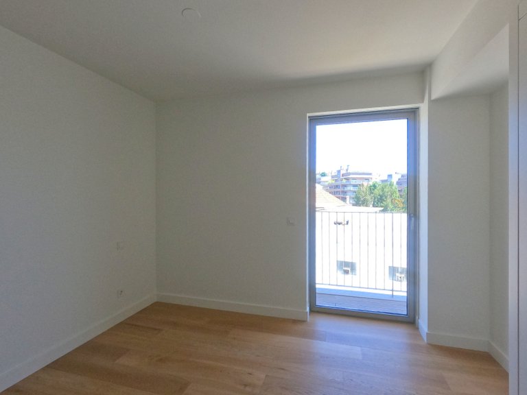Apartment for Sale in Olivais, Lisboa, Lisbon, Portugal 4