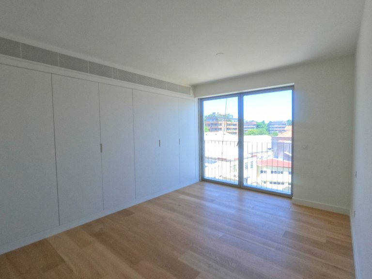 Apartment for Sale in Olivais, Lisboa, Lisbon, Portugal 5