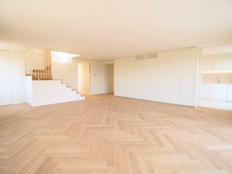 Apartment for Sale in Alcântara, Lisboa, Lisbon, Portugal 4