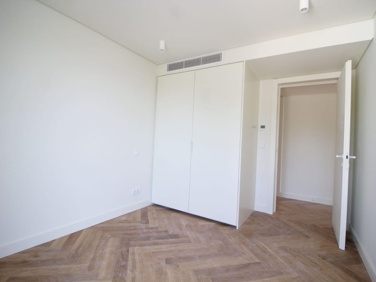Apartment for Sale in Alcântara, Lisboa, Lisbon, Portugal 7
