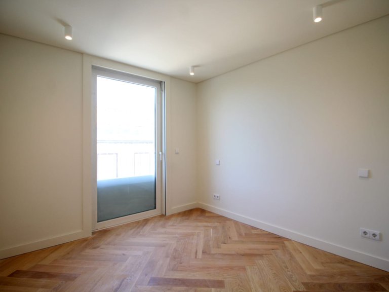 Apartment for Sale in Alcântara, Lisboa, Lisbon, Portugal 10