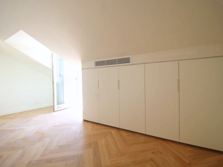 Apartment for Sale in Alcântara, Lisboa, Lisbon, Portugal 15