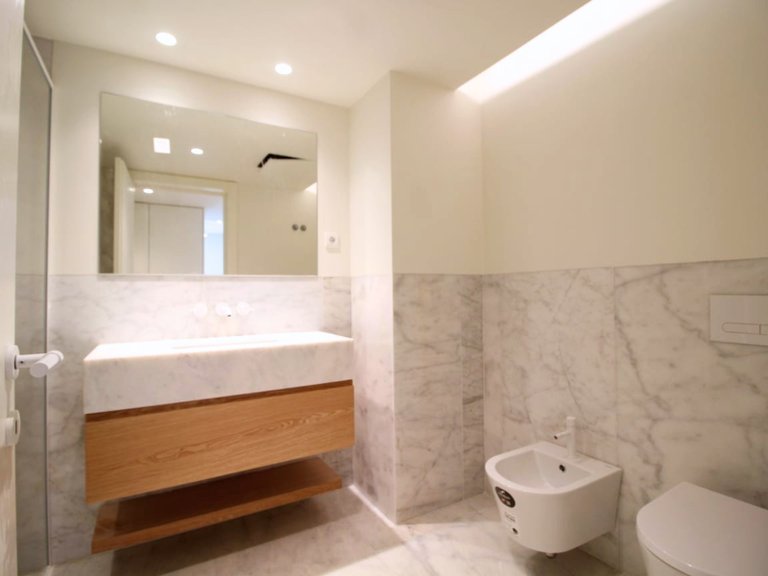 Apartment for Sale in Alcântara, Lisboa, Lisbon, Portugal 23
