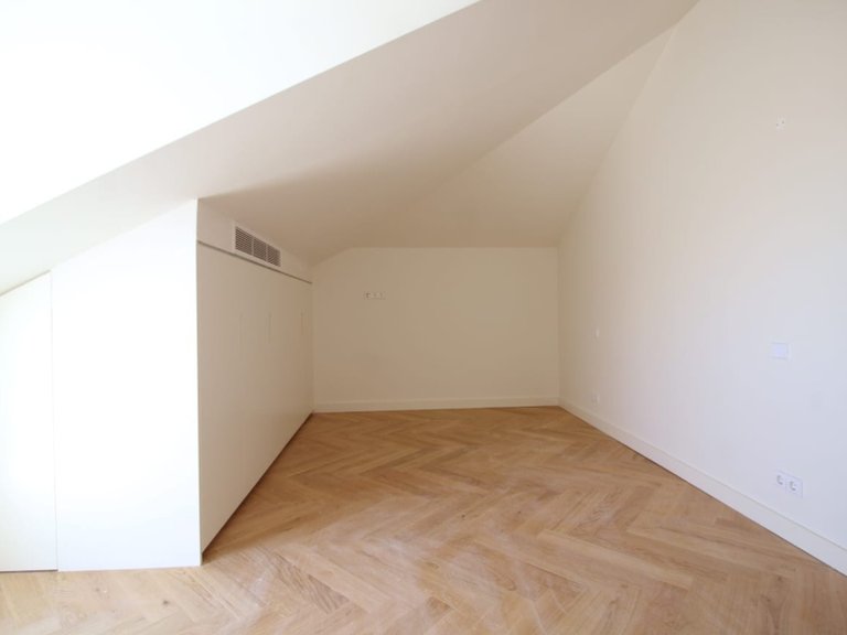 Apartment for Sale in Alcântara, Lisboa, Lisbon, Portugal 25