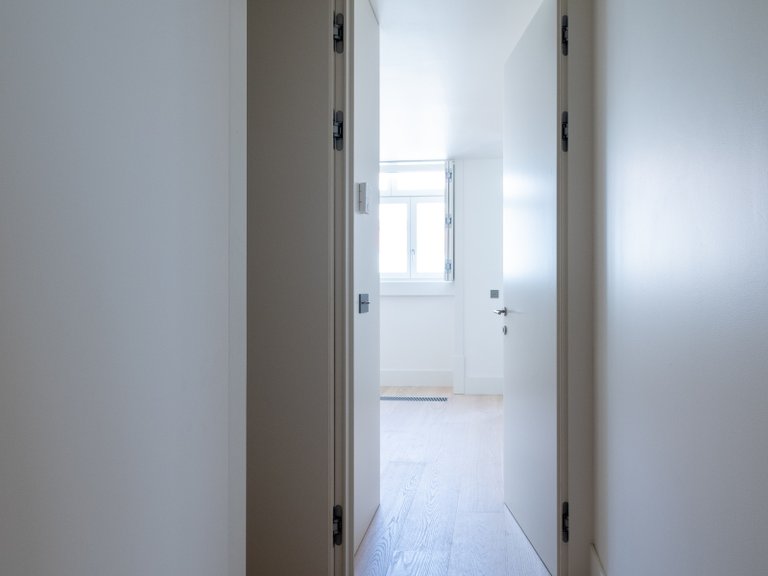 Apartment for Sale in Santa Maria Maior, Lisboa, Lisbon, Portugal 3