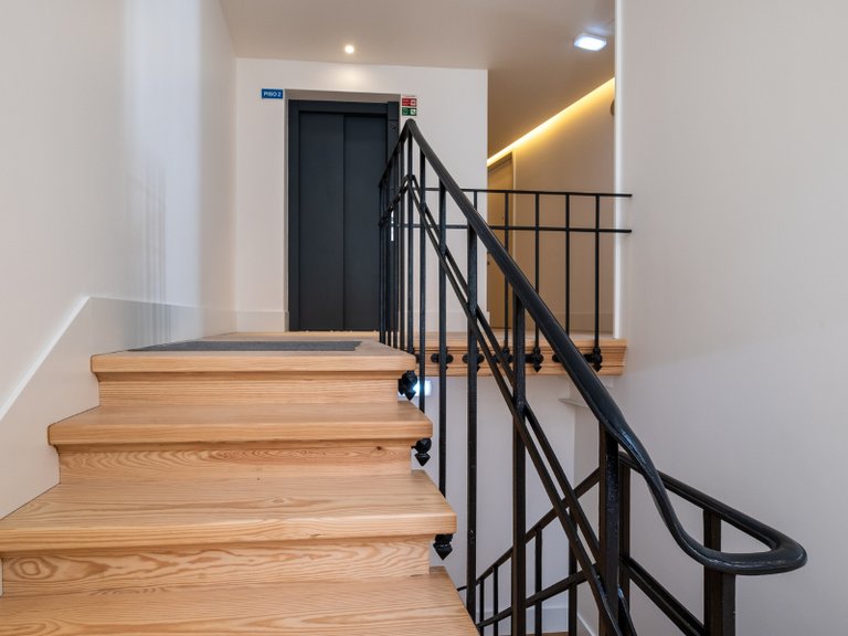 Apartment for Sale in Santa Maria Maior, Lisboa, Lisbon, Portugal 10