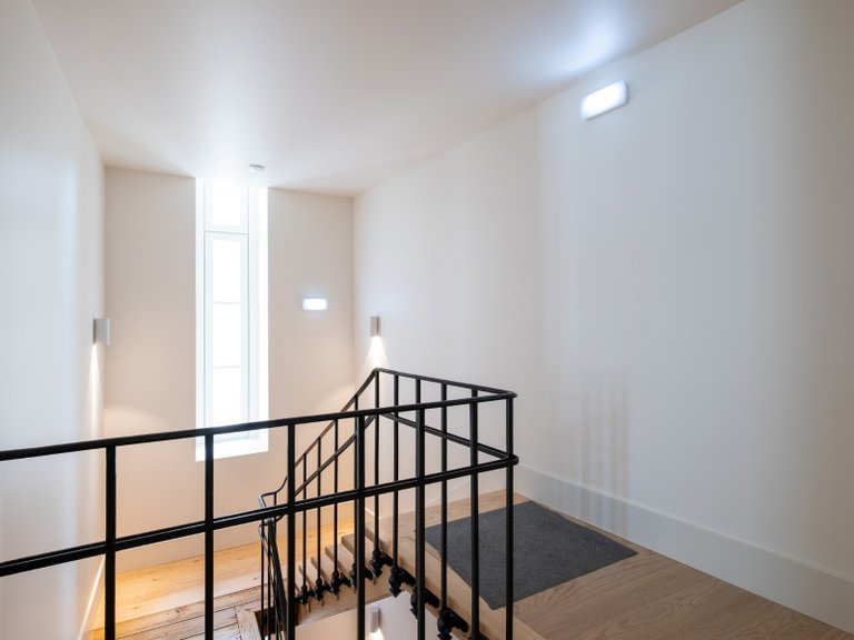 Apartment for Sale in Santa Maria Maior, Lisboa, Lisbon, Portugal 12