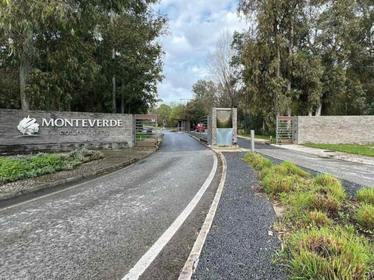 Town House for Sale in Fernão Ferro, Seixal, Setúbal, Portugal 8
