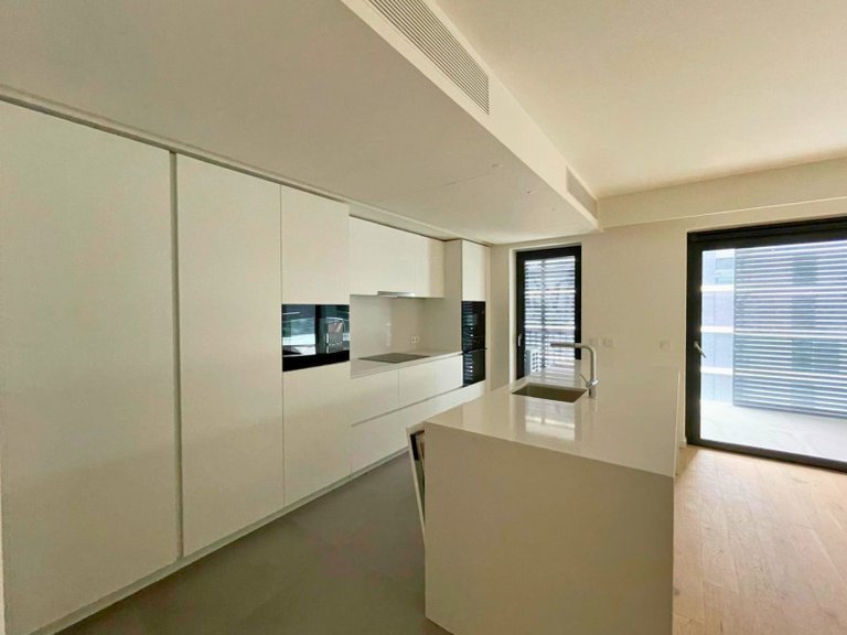 Apartment for Sale in Avenidas Novas, Lisboa, Lisbon, Portugal 7