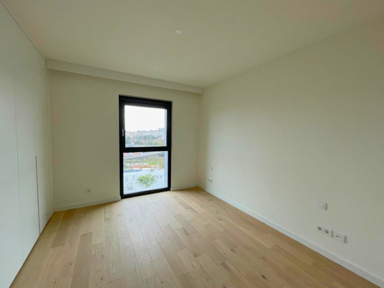 Apartment for Sale in Avenidas Novas, Lisboa, Lisbon, Portugal 12