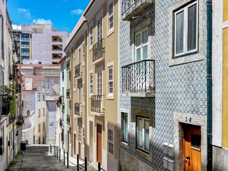 Apartment for Sale in Santo António, Lisboa, Lisbon, Portugal 5