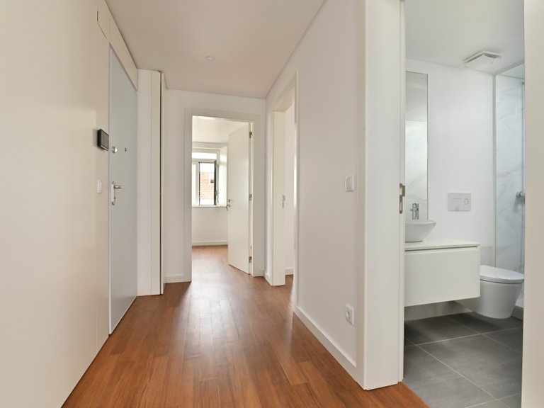 Apartment for Sale in Arroios, Lisboa, Lisbon, Portugal 8