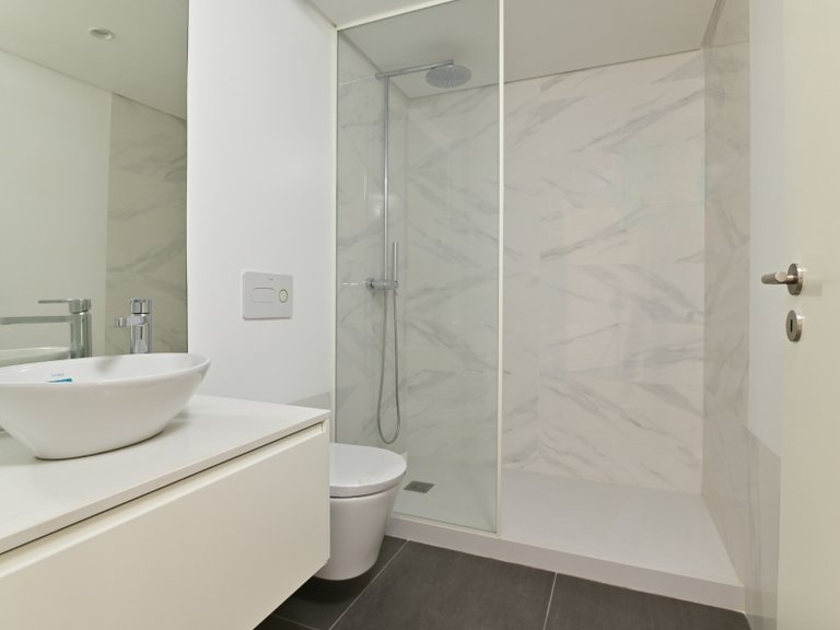 Apartment for Sale in Arroios, Lisboa, Lisbon, Portugal 18