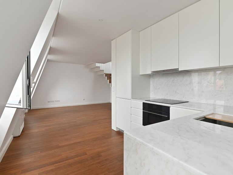 Apartment for Sale in Arroios, Lisboa, Lisbon, Portugal 8