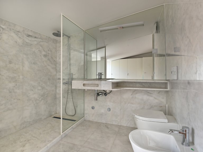 Apartment for Sale in Arroios, Lisboa, Lisbon, Portugal 18