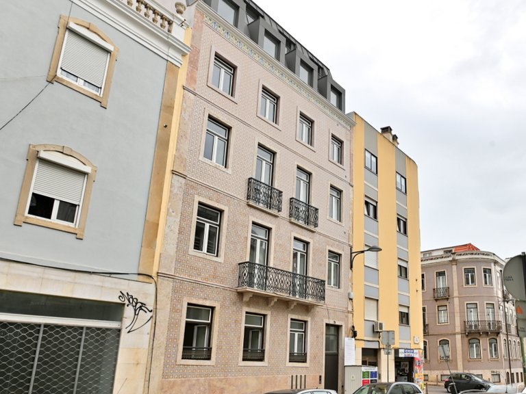 Apartment for Sale in Arroios, Lisboa, Lisbon, Portugal 18