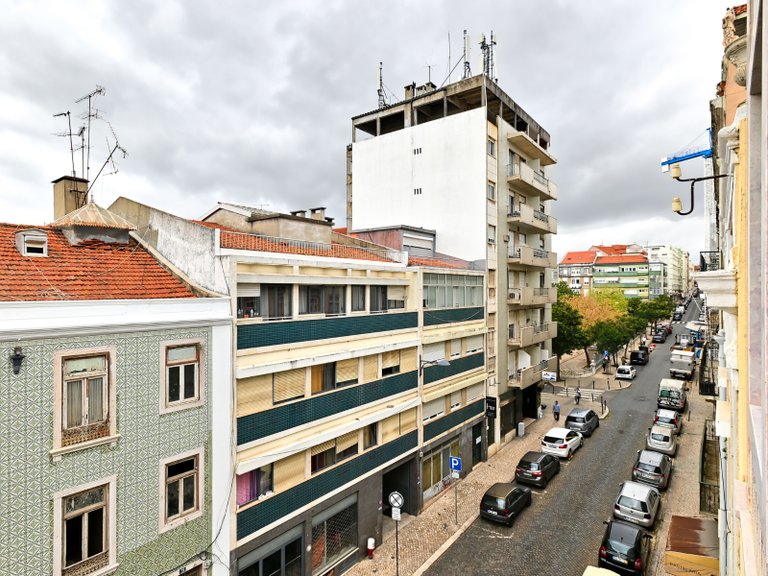 Apartment for Sale in Arroios, Lisboa, Lisbon, Portugal 21