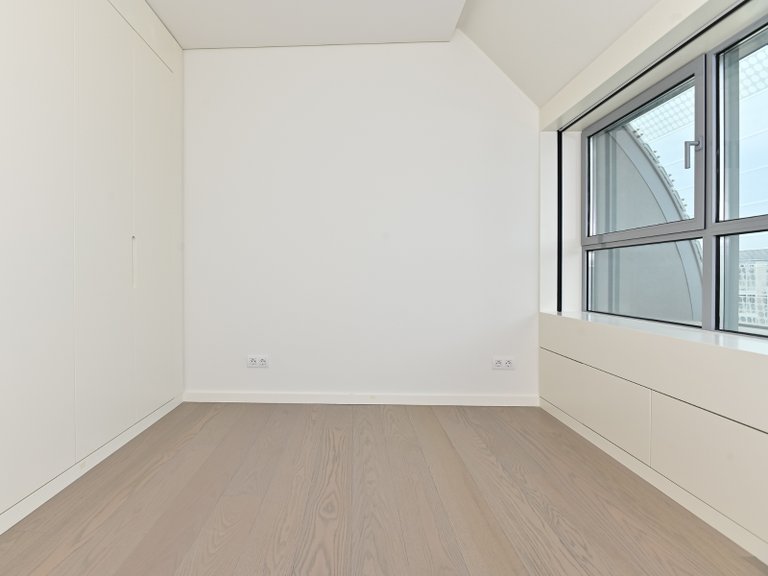 Apartment for Sale in Marvila, Lisboa, Lisbon, Portugal 3