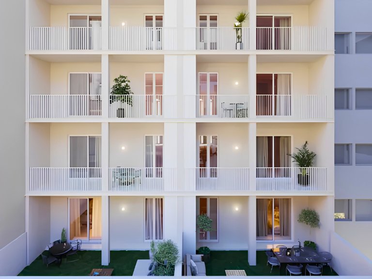 Apartment for Sale in Avenidas Novas, Lisboa, Lisbon, Portugal 1