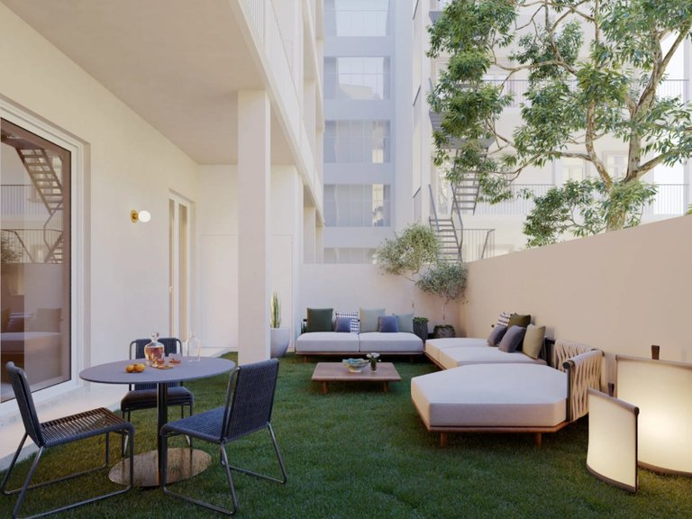 Apartment for Sale in Avenidas Novas, Lisboa, Lisbon, Portugal 1