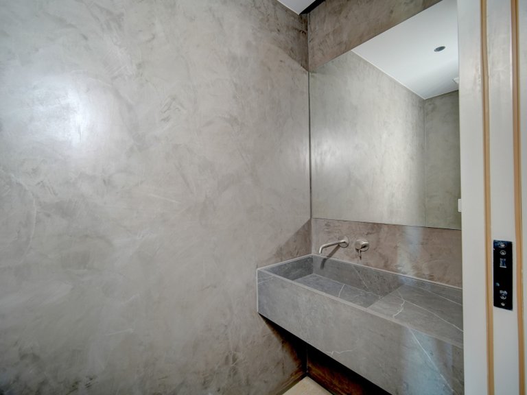 Apartment for Sale in Avenidas Novas, Lisboa, Lisbon, Portugal 4