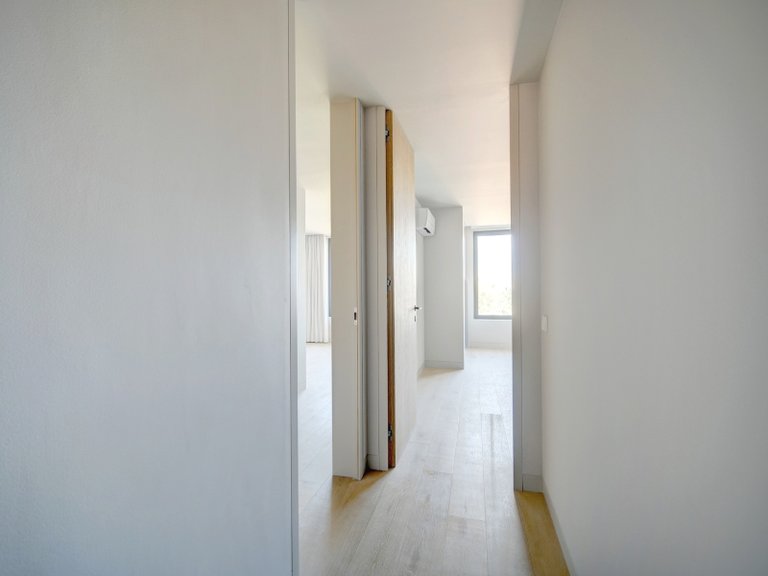 Apartment for Sale in Avenidas Novas, Lisboa, Lisbon, Portugal 11