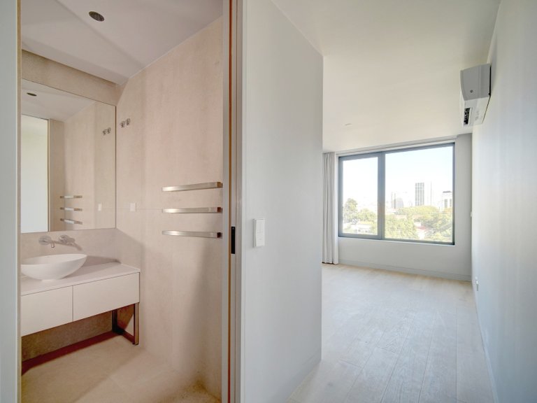 Apartment for Sale in Avenidas Novas, Lisboa, Lisbon, Portugal 17