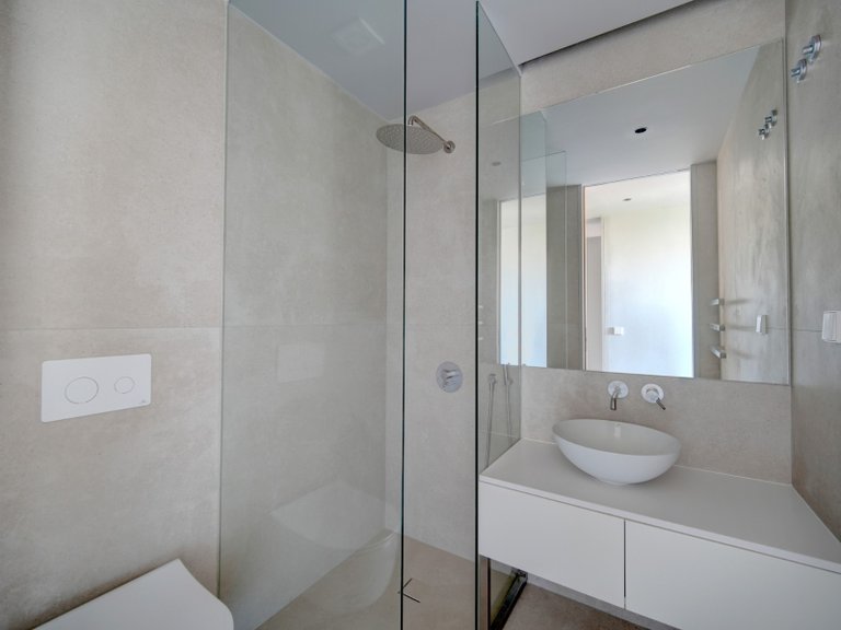 Apartment for Sale in Avenidas Novas, Lisboa, Lisbon, Portugal 18