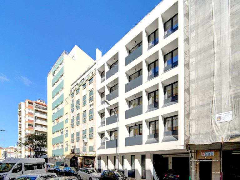 Apartment for Sale in Avenidas Novas, Lisboa, Lisbon, Portugal 29