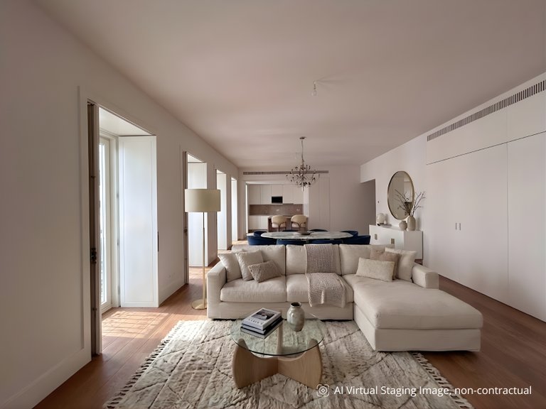 Apartment for Sale in Santo António, Lisboa, Lisbon, Portugal 3