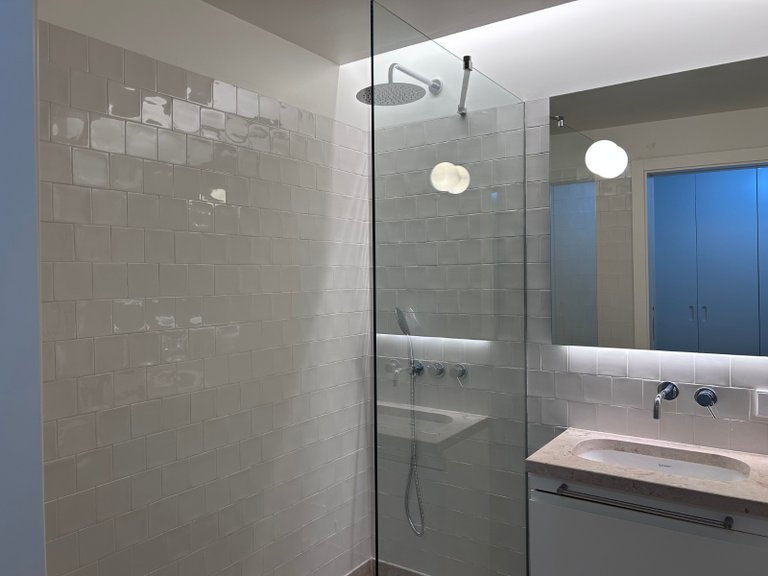Apartment for Sale in Santo António, Lisboa, Lisbon, Portugal 11