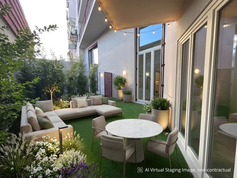 Apartment for Sale in Santo António, Lisboa, Lisbon, Portugal 1