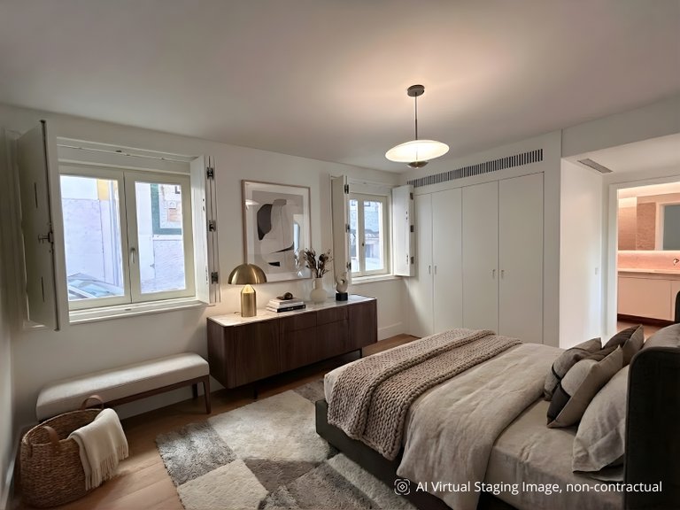 Apartment for Sale in Santo António, Lisboa, Lisbon, Portugal 8