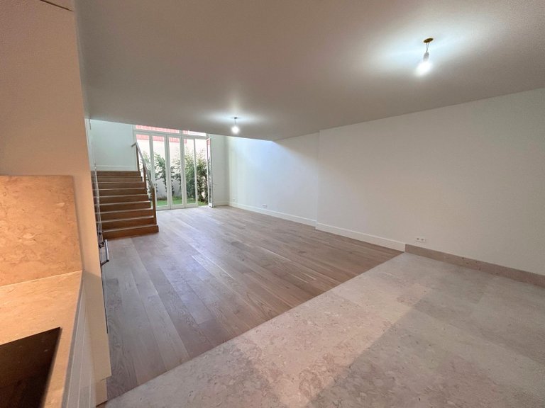 Apartment for Sale in Santo António, Lisboa, Lisbon, Portugal 7