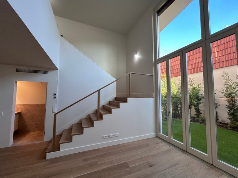 Apartment for Sale in Santo António, Lisboa, Lisbon, Portugal 13