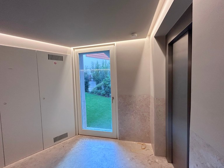 Apartment for Sale in Santo António, Lisboa, Lisbon, Portugal 14