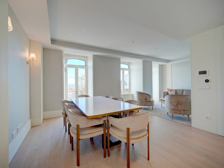 Apartment for Sale in Estrela, Lisboa, Lisbon, Portugal 5