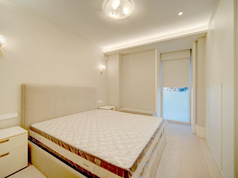 Apartment for Sale in Estrela, Lisboa, Lisbon, Portugal 8