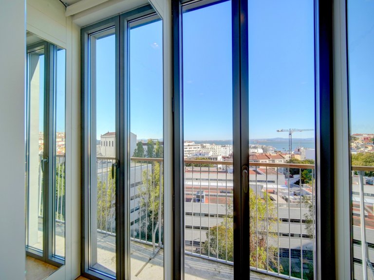 Apartment for Sale in Estrela, Lisboa, Lisbon, Portugal 2