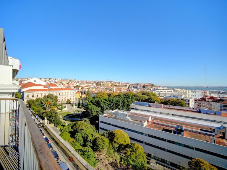 Apartment for Sale in Estrela, Lisboa, Lisbon, Portugal 3
