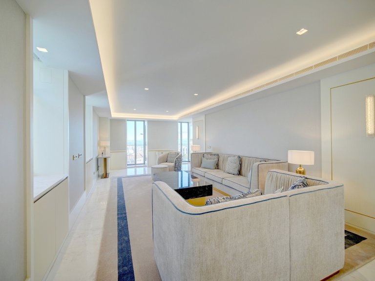 Apartment for Sale in Estrela, Lisboa, Lisbon, Portugal 4