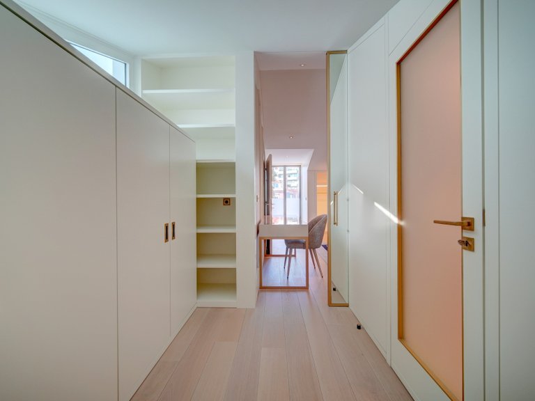 Apartment for Sale in Estrela, Lisboa, Lisbon, Portugal 16