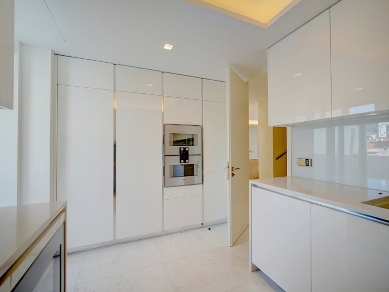 Apartment for Sale in Estrela, Lisboa, Lisbon, Portugal 18