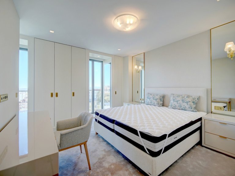 Apartment for Sale in Estrela, Lisboa, Lisbon, Portugal 35