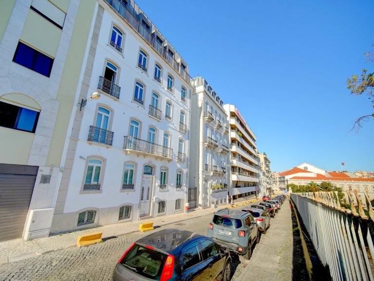 Apartment for Sale in Estrela, Lisboa, Lisbon, Portugal 47