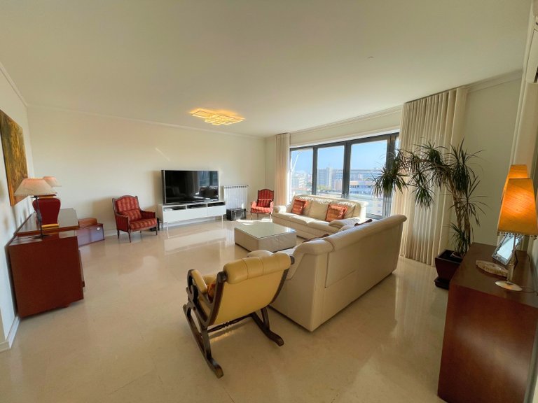 Apartment for Sale in Campolide, Lisboa, Lisbon, Portugal 8